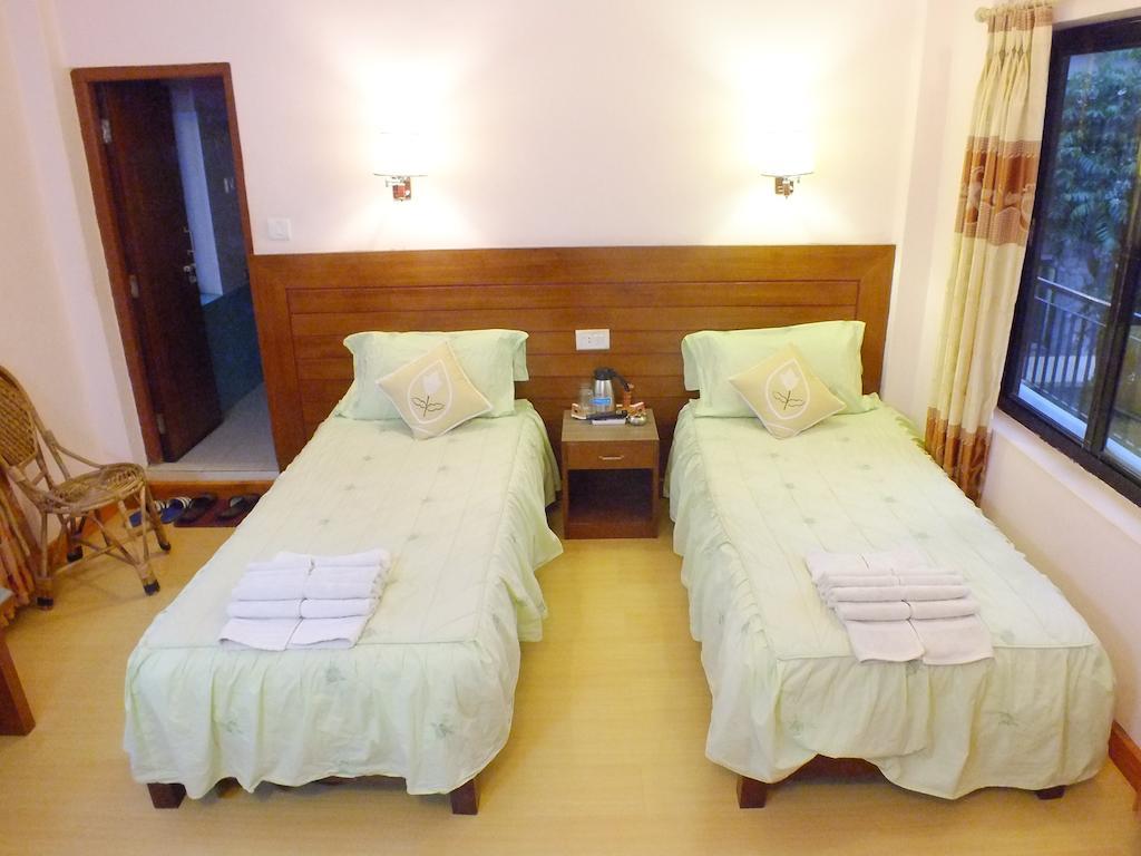 Hotel Greenland Pokhara Eksteriør billede