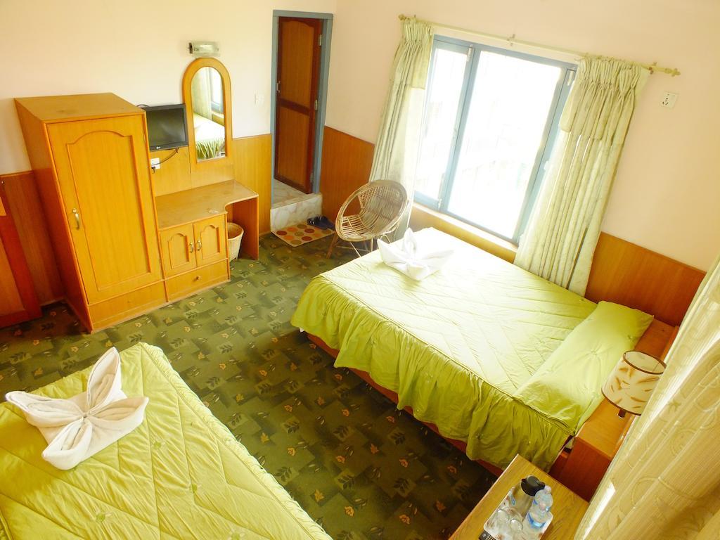 Hotel Greenland Pokhara Eksteriør billede
